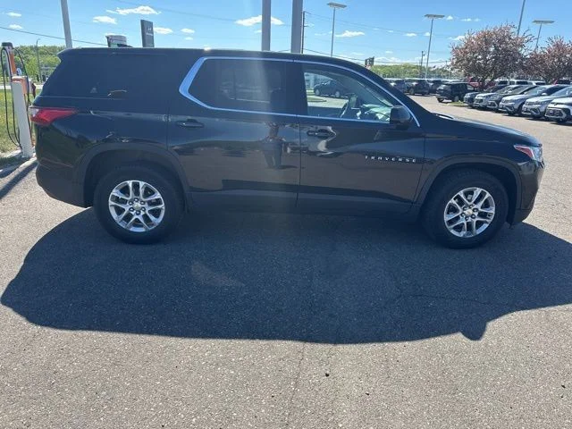 Used 2020 Chevrolet Traverse 1FL with VIN 1GNEVLKWXLJ208242 for sale in Inver Grove Heights, Minnesota