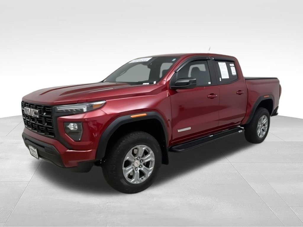 Certified Used 2024 Red GMC Elevation image 5