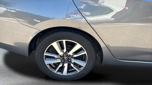 Used 2024 Gray Nissan 1.6 SV image 33