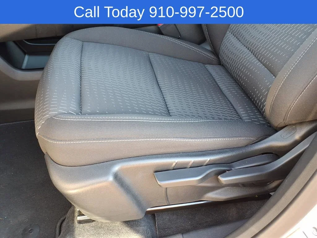 Used 2026 Summit White Chevrolet LT image 10