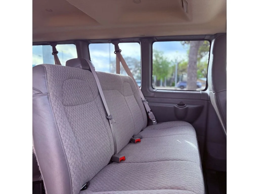 Used 2025 Summit White Chevrolet LT image 25