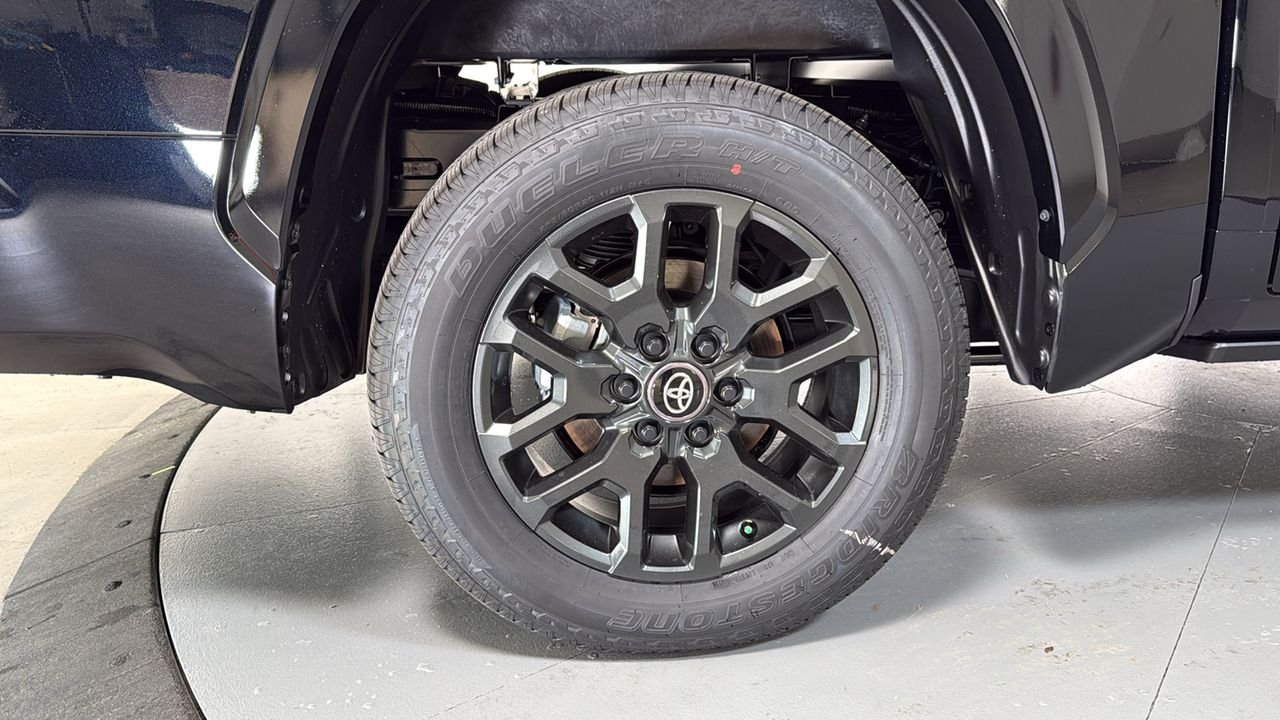 2026 Toyota Tundra Platinum - Photo 22
