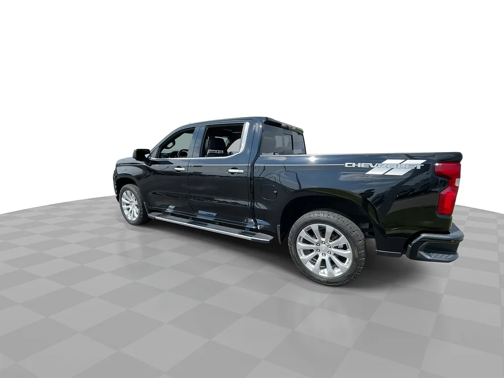 Used 2021 Black Chevrolet High Country image 7
