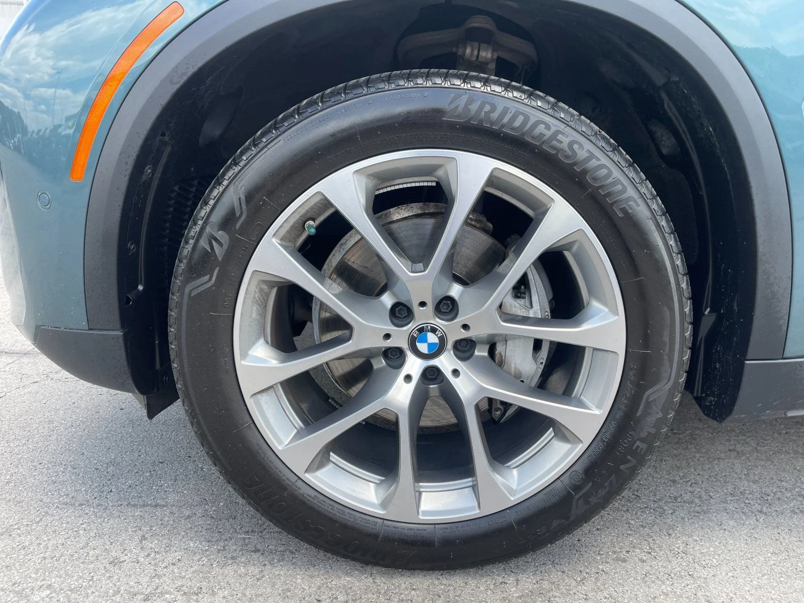 Used 2025 Blue BMW xDrive40i image 33