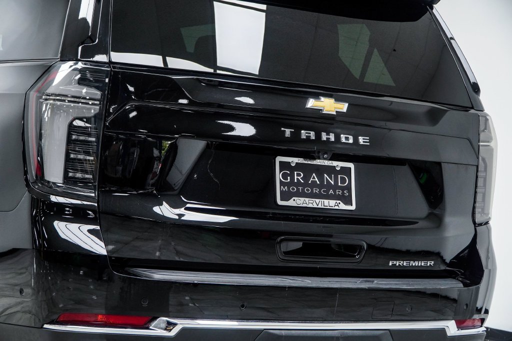 Used 2025 Black Chevrolet Premier image 19