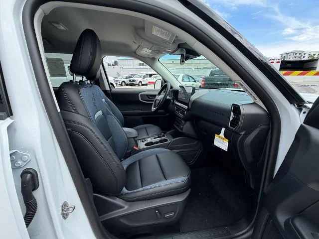 New 2026 Oxford White Ford Outer Banks® image 32