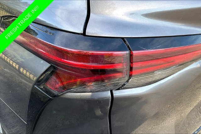 Used 2022 Gray Toyota Platinum image 25