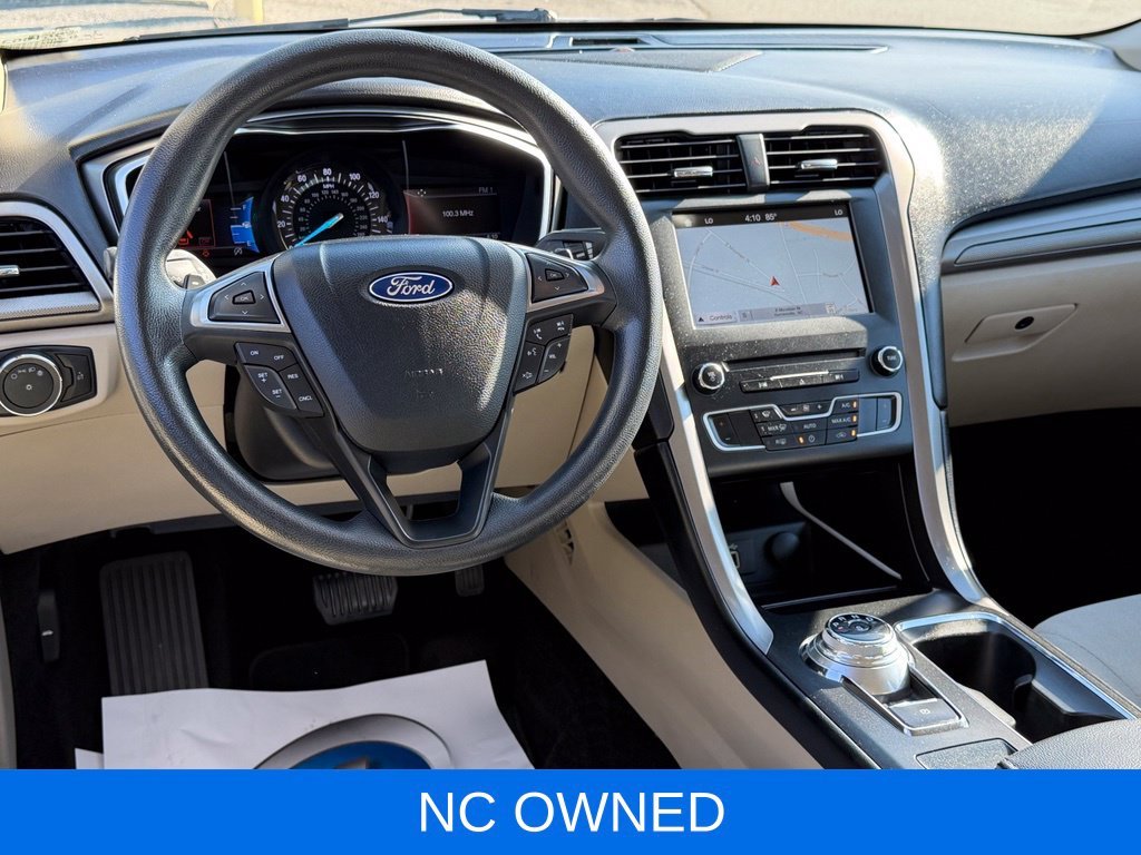 Used 2017 White Ford SE image 7