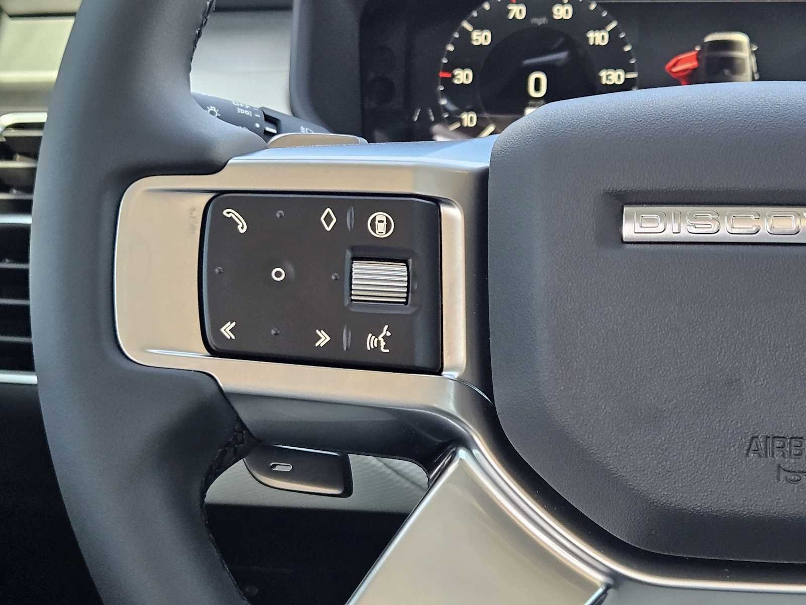 2026 Land Rover Discovery Gemini Edition - Photo 29