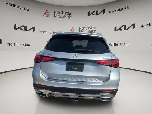 Used 2023 Silver Mercedes-Benz GLC 300 image 5