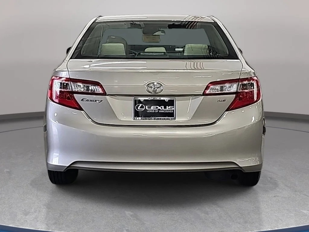 Used 2013 Beige Toyota LE image 7