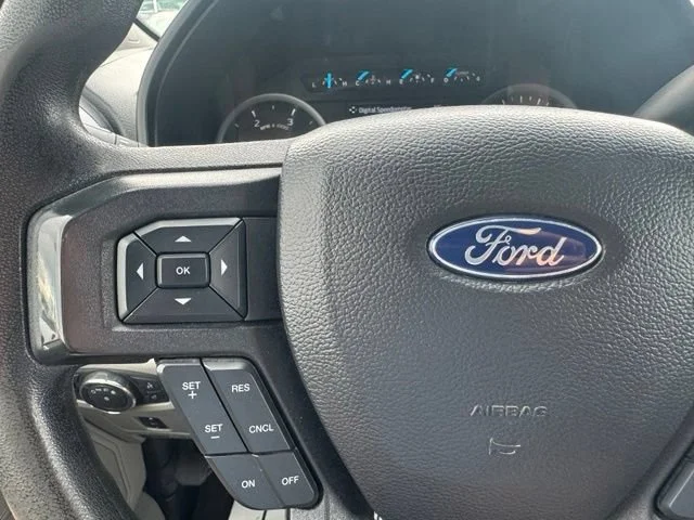 Used 2021 White Ford XL image 30