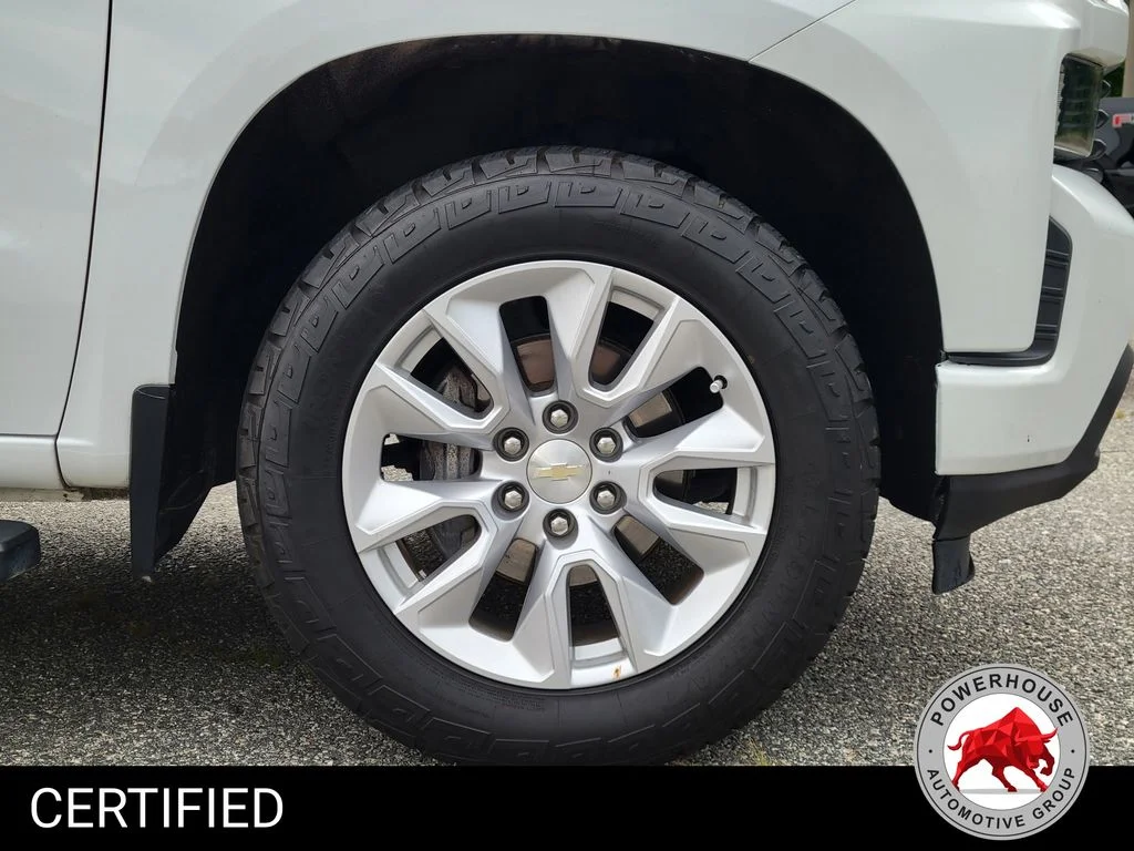 Certified Used 2021 White Chevrolet Custom image 12