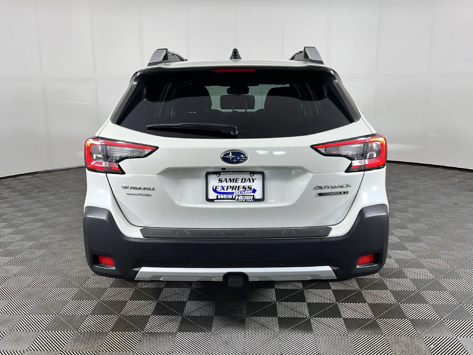 Used 2024 Crystal White Pearl Subaru Touring XT image 6