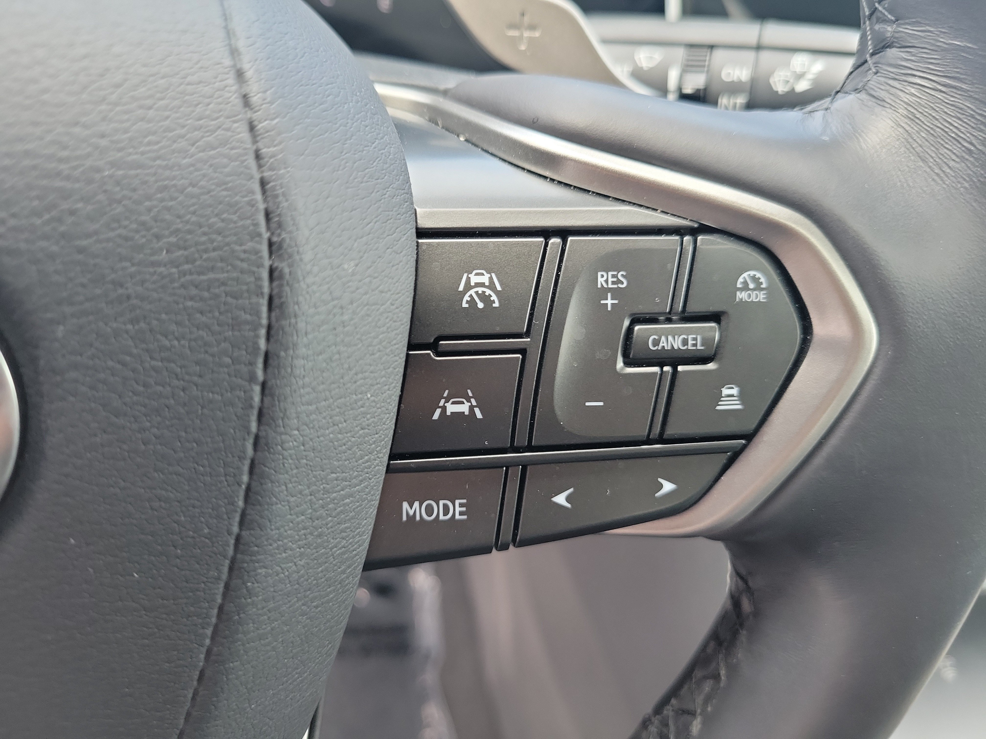 Certified Used 2025 EMINENT WHITE PEARL Lexus NX 350 Premium image 28