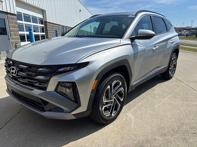 New 2026 Shimmering Silver Hyundai SEL Plus image 2