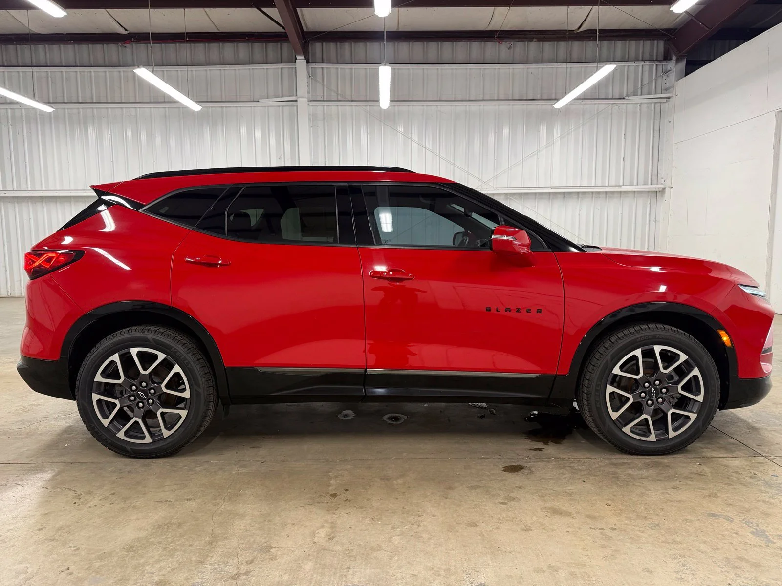 Used 2023 Red Chevrolet RS image 5