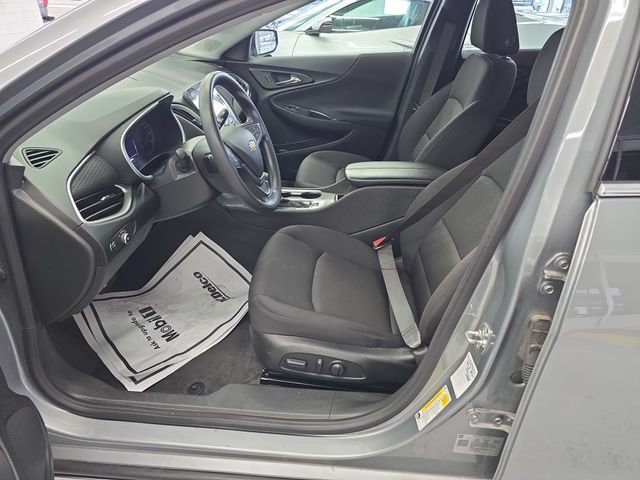 Used 2024 Gray Chevrolet LT image 14
