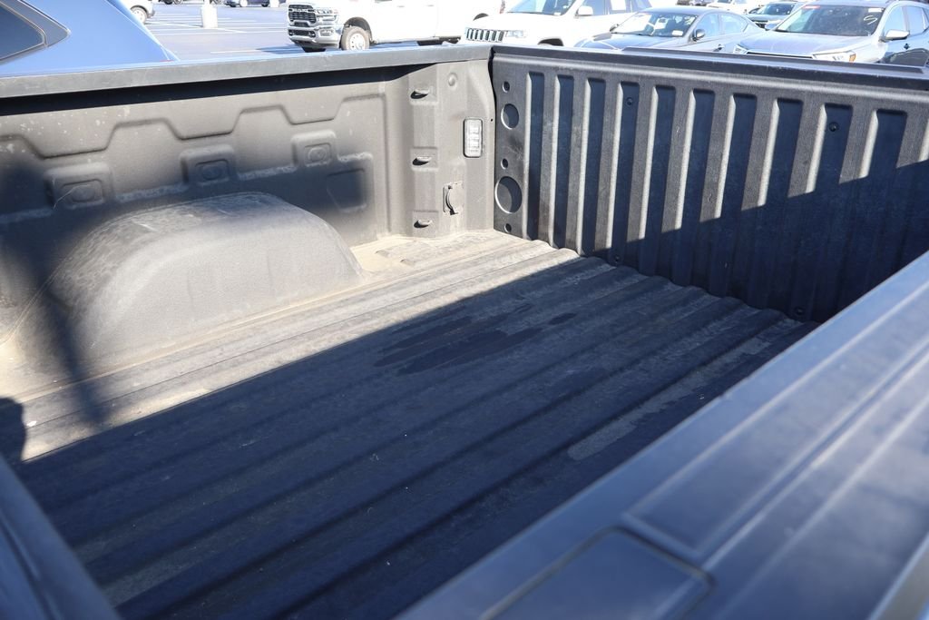Used 2019 NORTHSKY BLUE METALLIC Chevrolet RST image 38