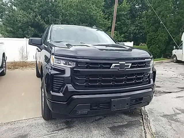 Used 2026 Black Chevrolet RST image 4