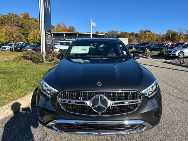 New 2027 Graphite Grey Metallic Mercedes-Benz GLC 300 image 8