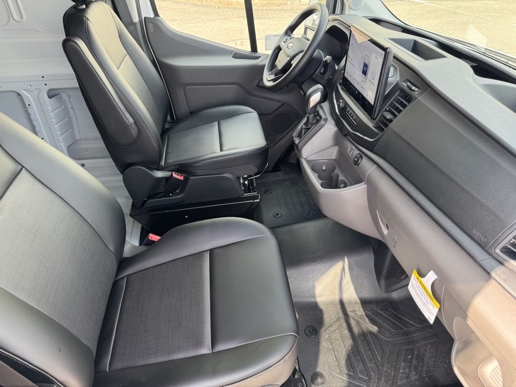 New 2026 Oxford White Ford Cargo Van image 14