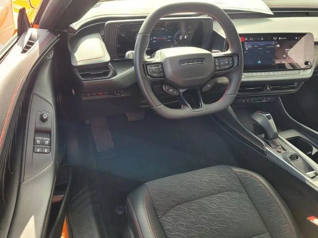 2025 Dodge Charger Daytona R/T - Photo 12