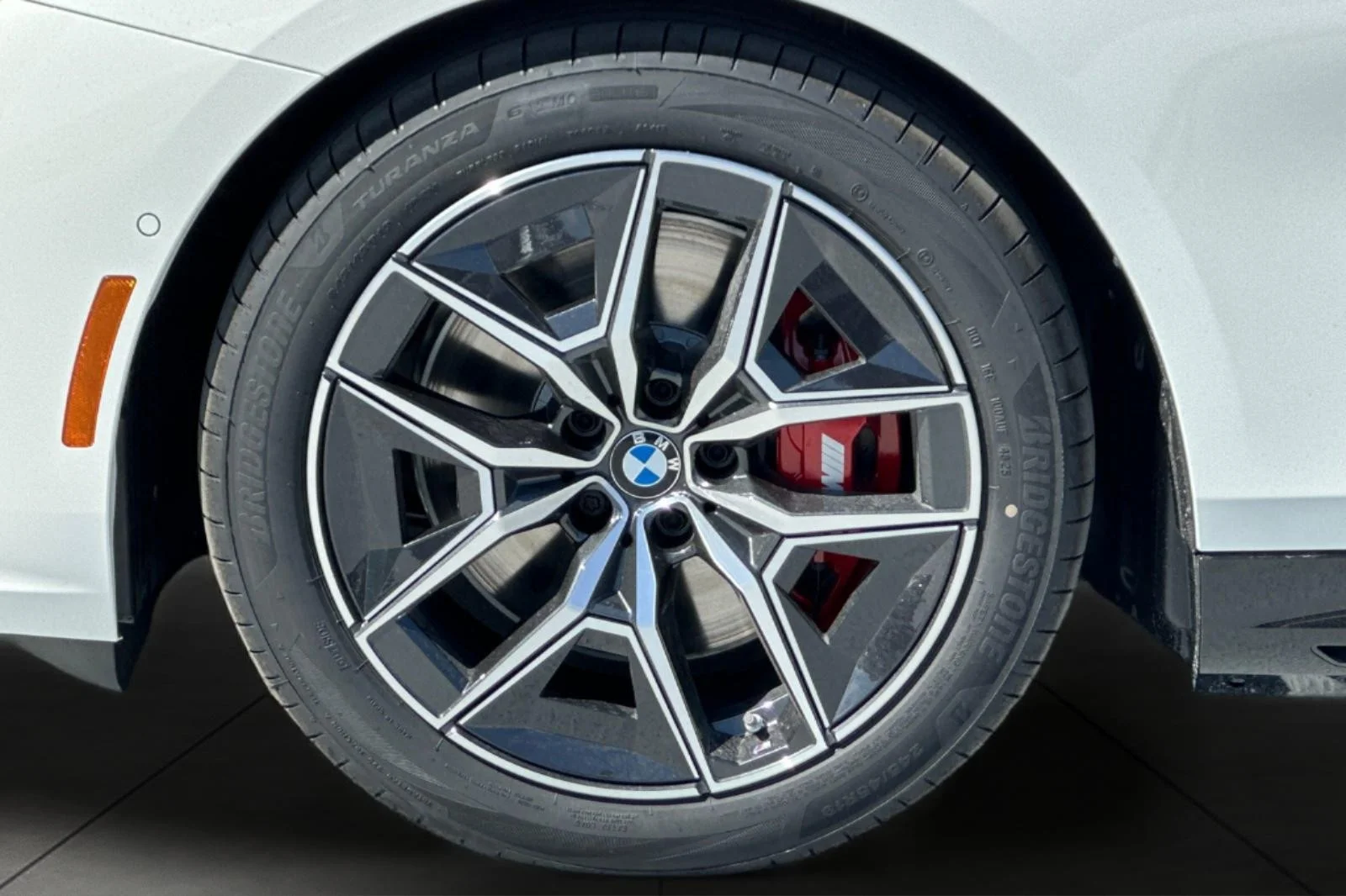 New 2026 Alpine White BMW eDrive40 image 25