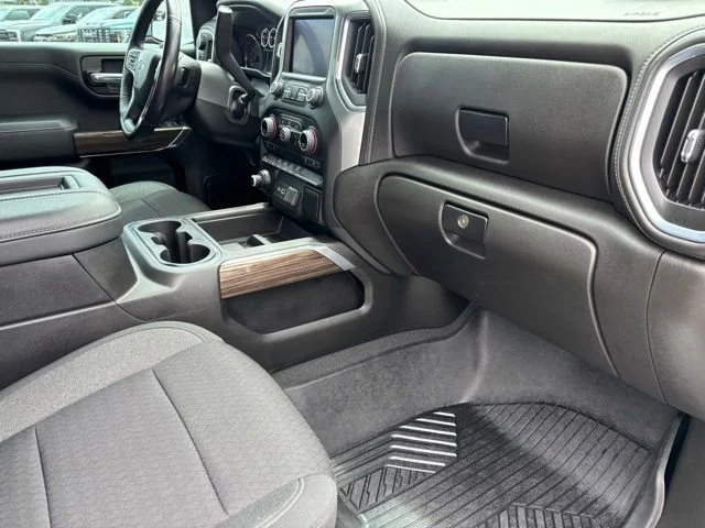Used 2022 Silver Ice Metallic Chevrolet LT Trail Boss image 24