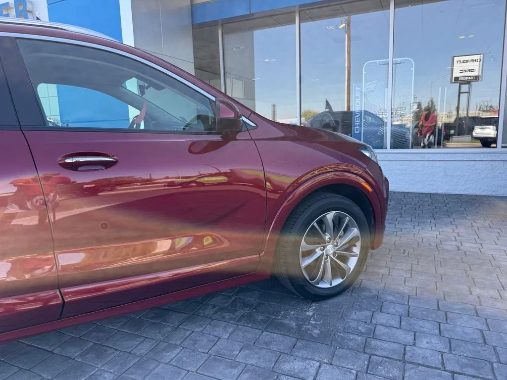 Used 2022 CINNABAR METALLIC Buick Select image 14