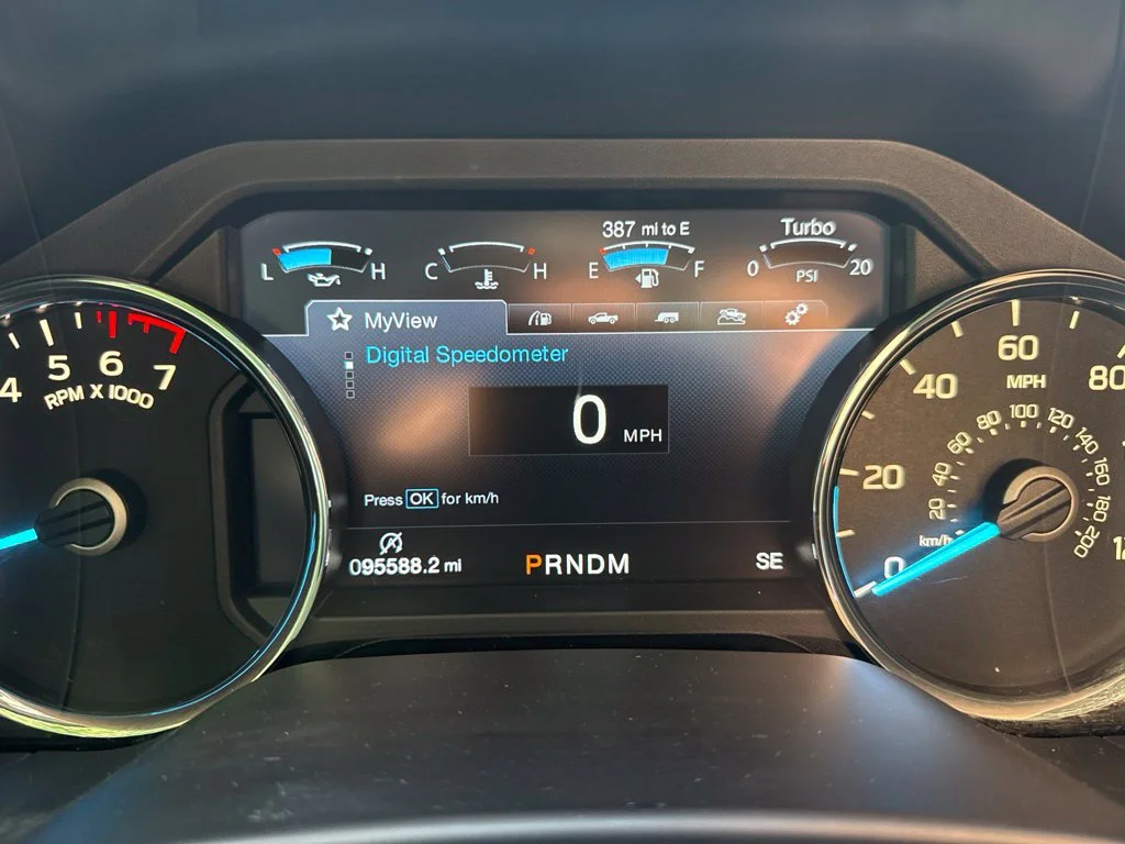 Used 2018 Gray Ford Lariat image 7