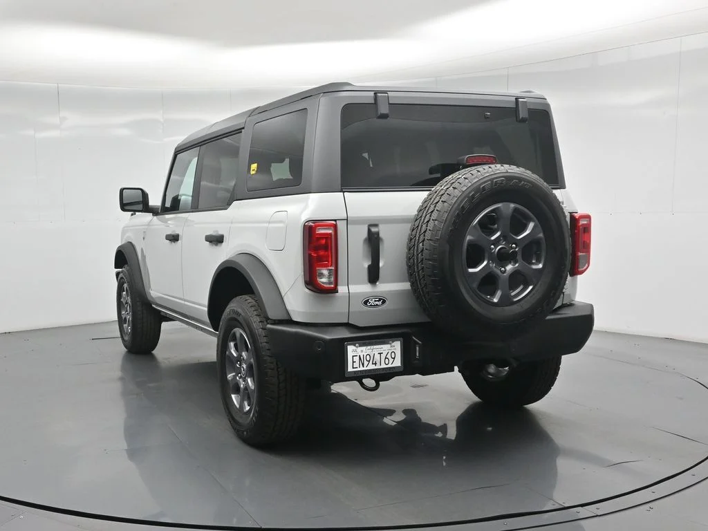 New 2026 Avalanche Gray Ford Big Bend image 25