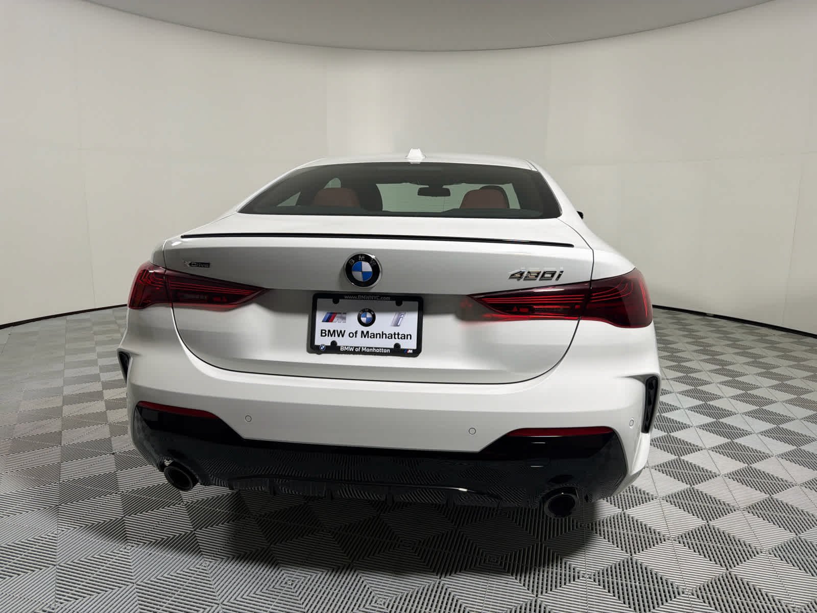 Used 2026 Alpine White BMW 430i xDrive image 4