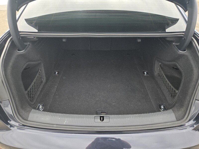 Used 2017  Audi 2.0T Premium image 13
