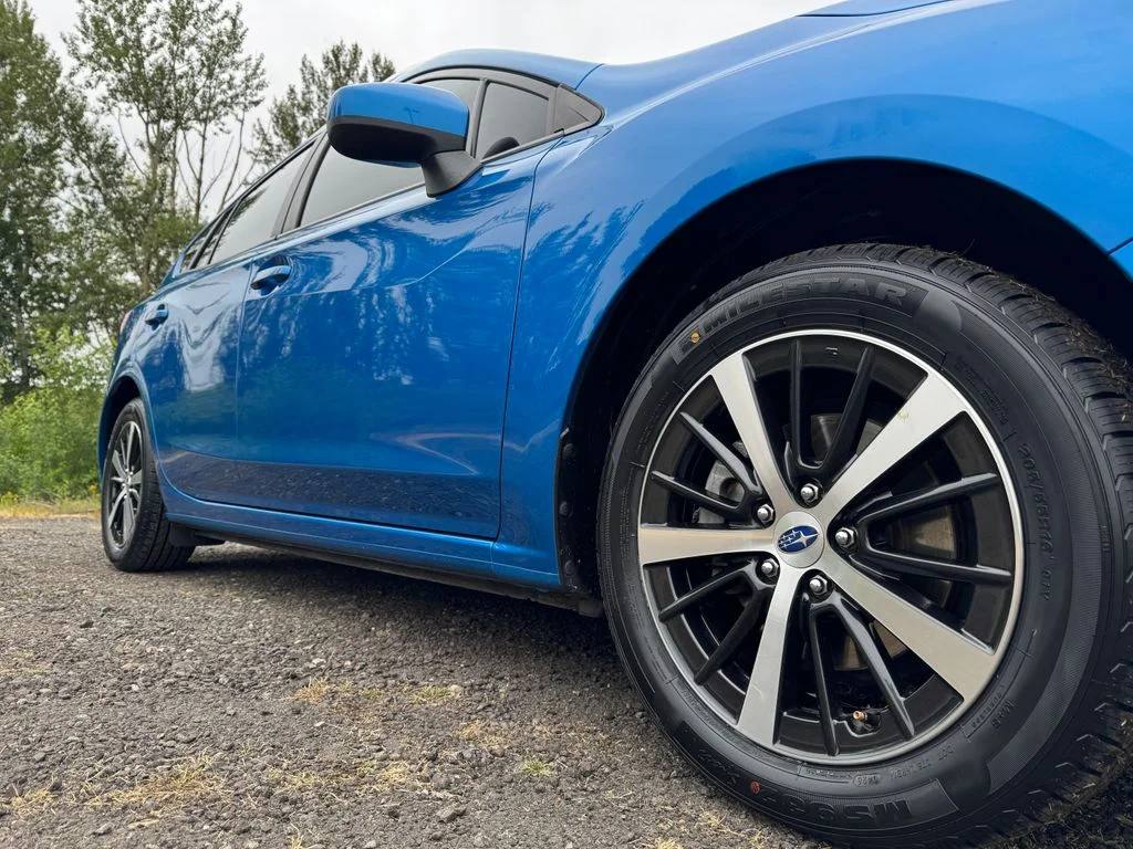 Used 2020 Ocean Blue Pearl Subaru Premium image 40
