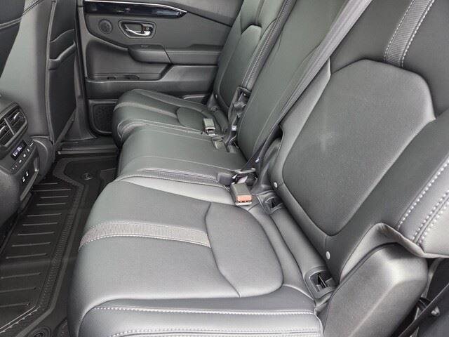 Used 2026 Crystal Black Pearl Honda EXL image 24