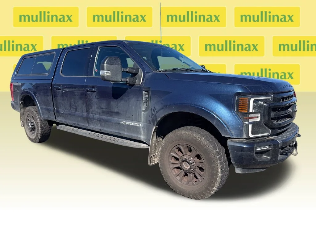 Used 2020 Blue Ford Lariat image 1