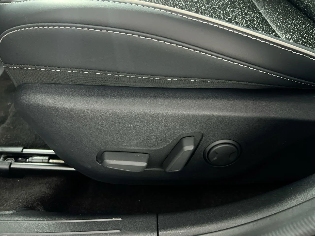 New 2026 Aurora Black Pearl Kia GT-Line image 13