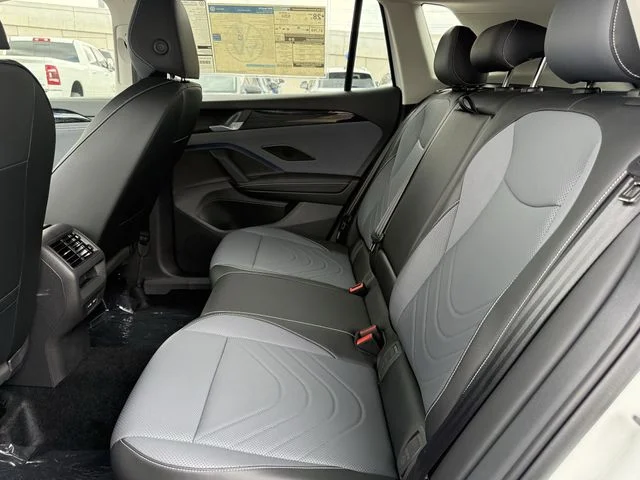 New 2026 White Volkswagen 2.0T SE image 18
