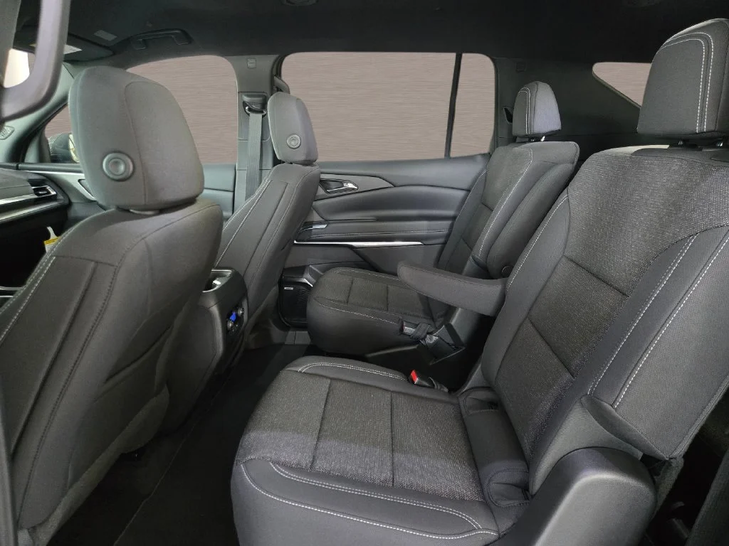 2027 Chevrolet Traverse LT - Photo 16