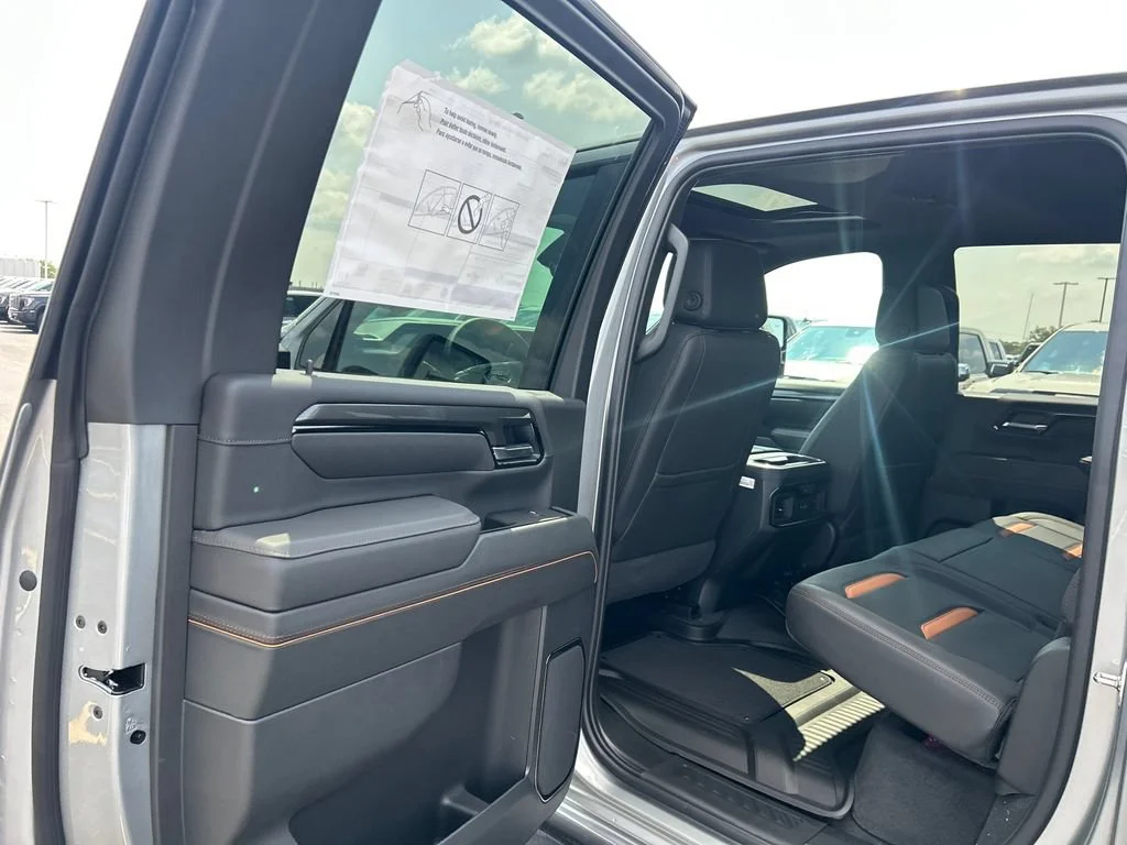 2026 GMC Sierra 2500HD AT4 - Photo 35