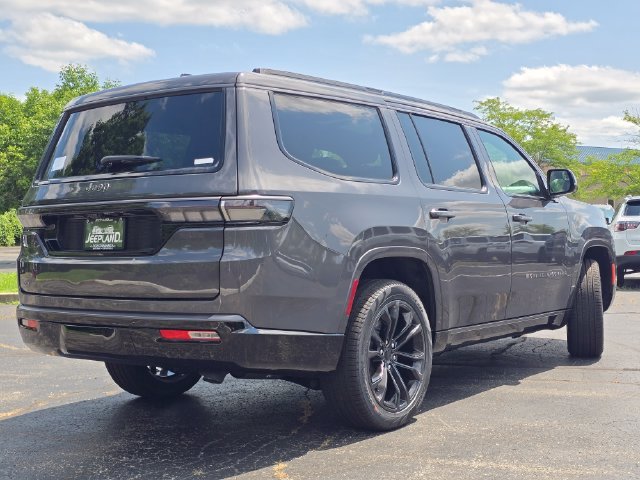 New 2026 Baltic-Gray Metallic Clear-Coat Exterior Paint Jeep Summit Obsidian image 35