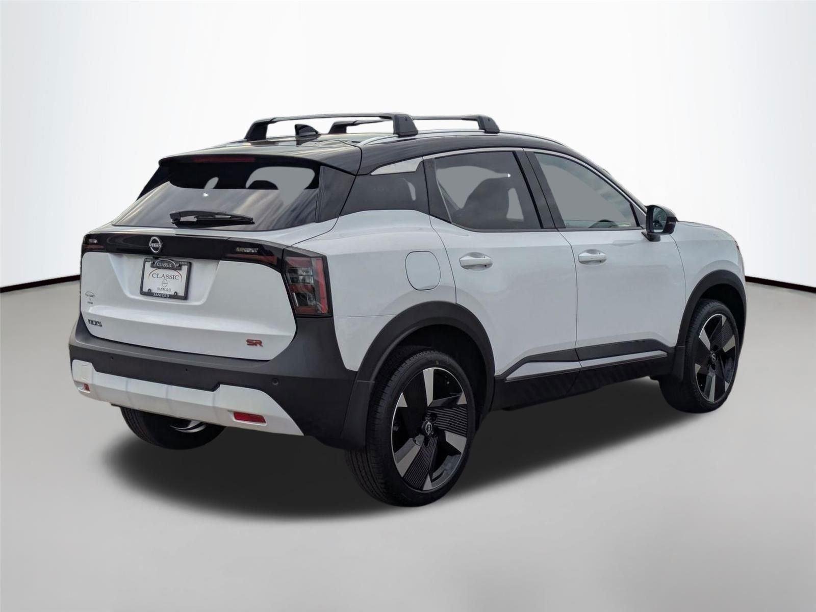 New 2026 Aspen White TriCoat / Super Black Two-tone Nissan SR image 6