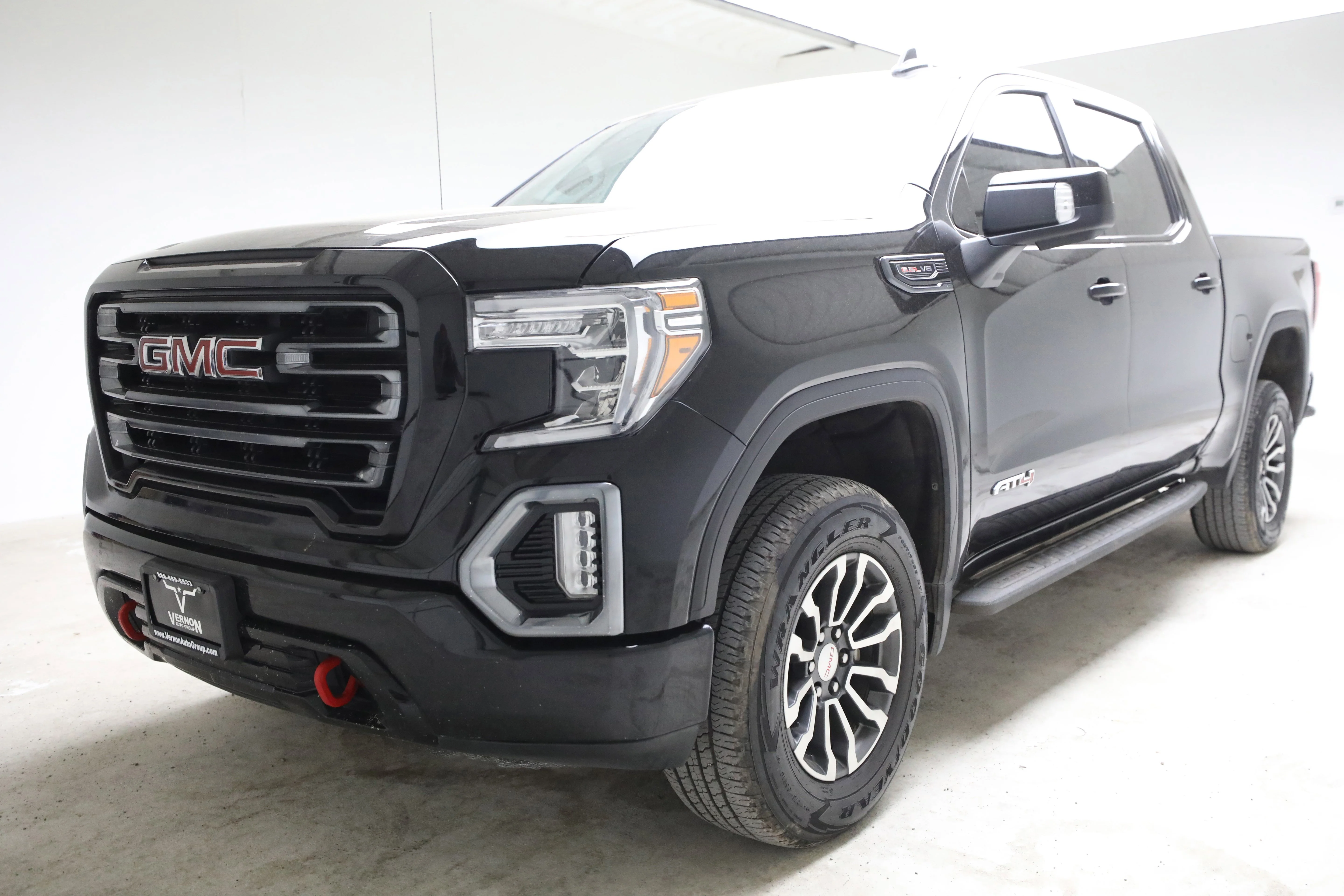 Pre-Owned 2022 GMC Sierra 1500 Limited AT4 Crew Cab 4x4