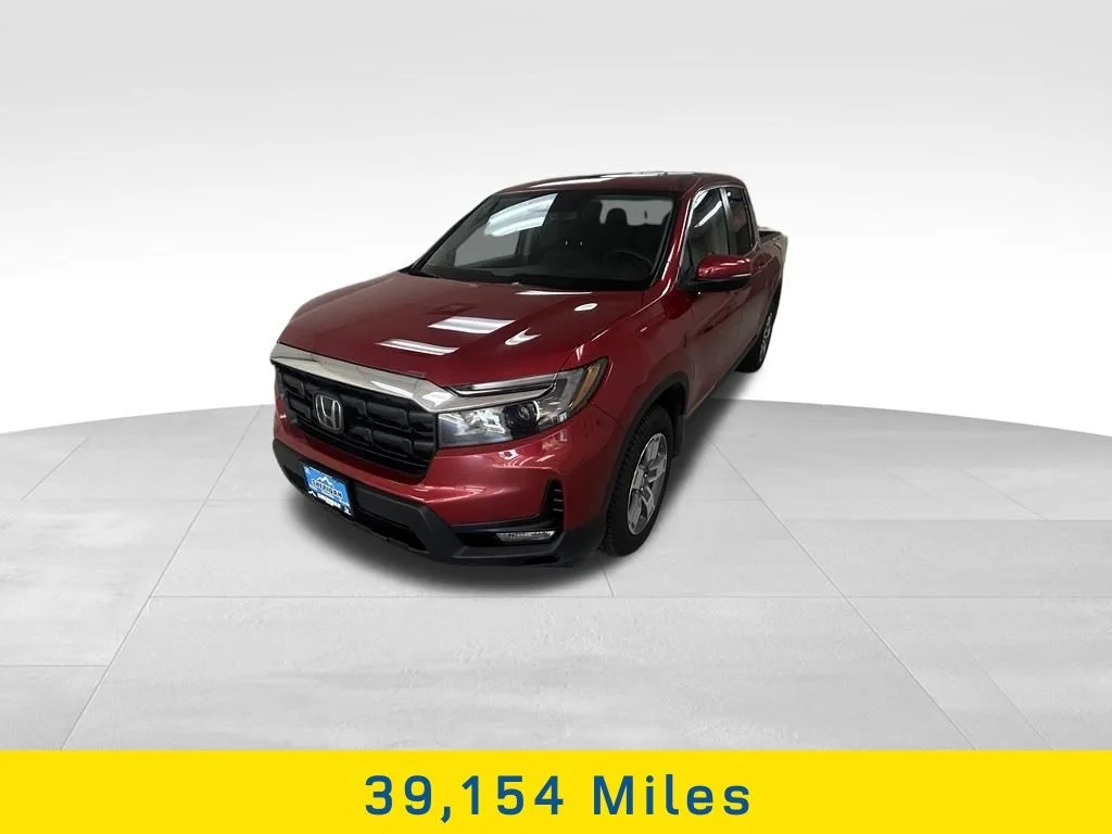 Used 2024 Red Honda RTL image 3