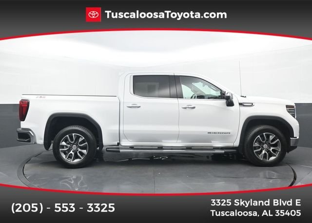 Used 2024 Summit White GMC SLT image 1