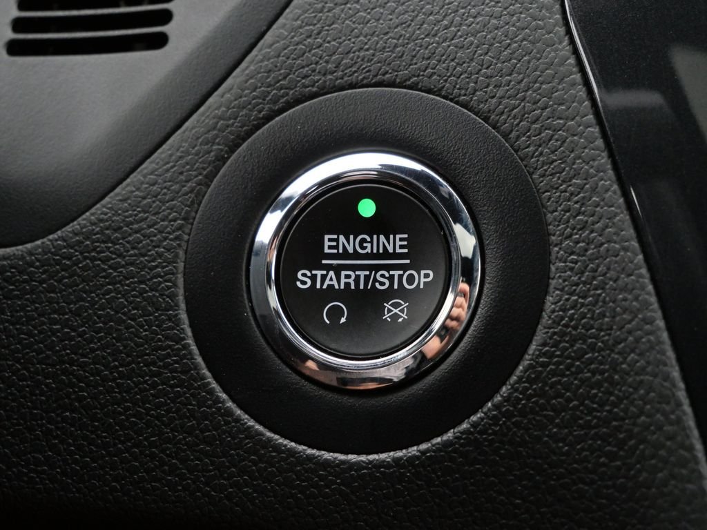 Certified Used 2019 White Ford Limited image 25