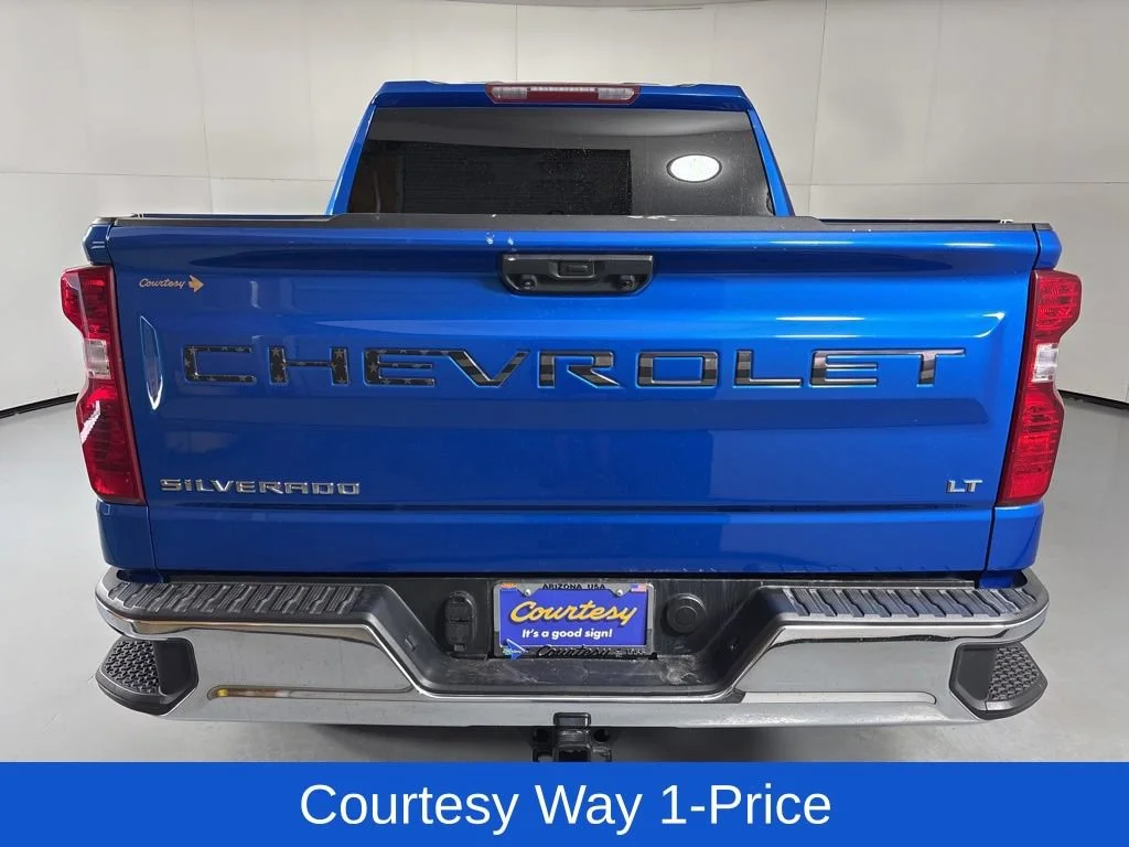 Used 2024 Glacier Blue Metallic Chevrolet LT image 9