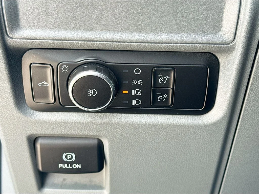 2023 Ford F-150 XLT - Photo 11
