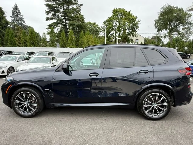 Certified Used 2024 Carbon Black Metallic BMW xDrive40i image 7